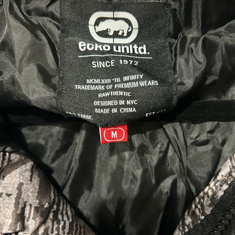 Ecko Unltd Men’s Medium Black Gray Hooded Puffer Jacket Full Zip